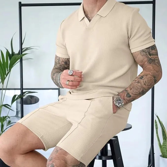 Complet pour les Hommes avec des Polos et des Shorts