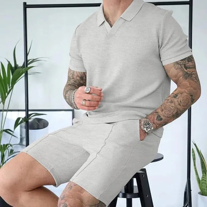 Complet pour les Hommes avec des Polos et des Shorts